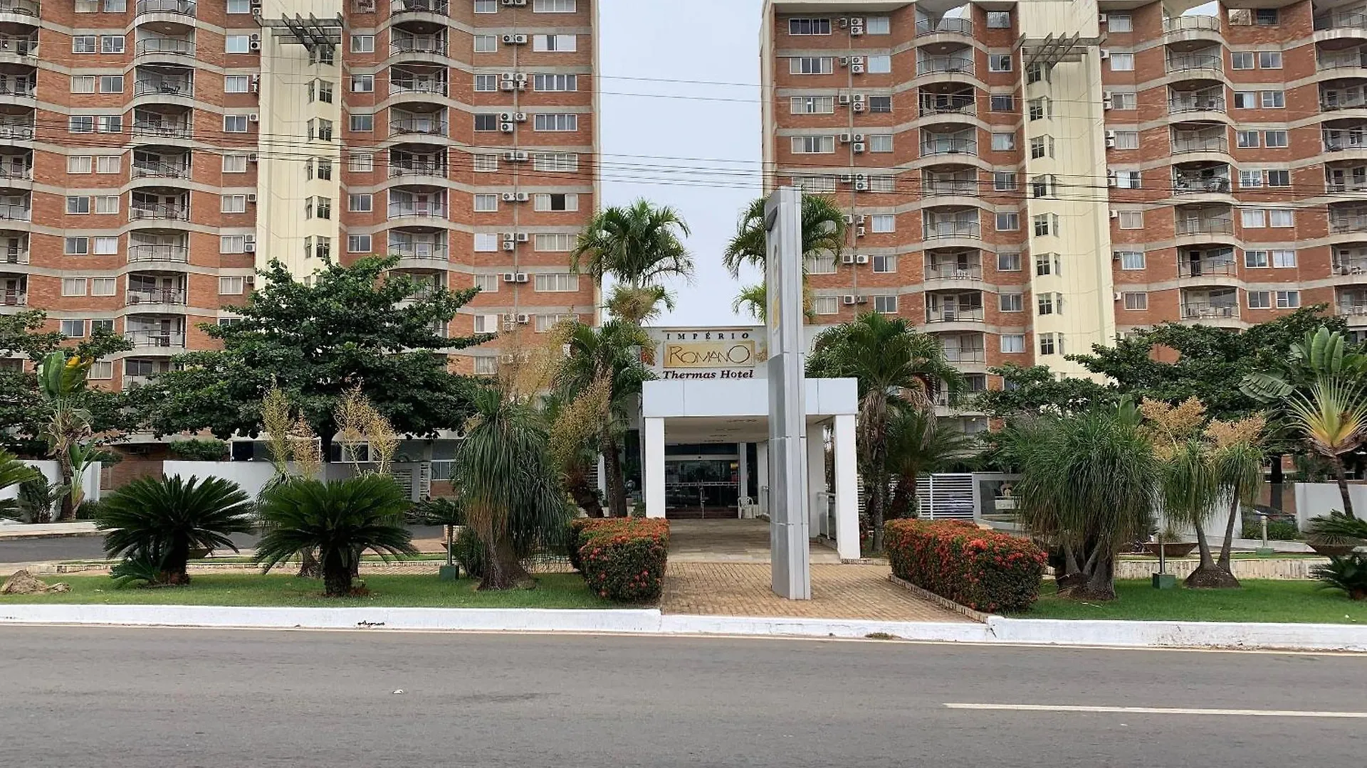 Apartment Condominio Imperio Romano Caldas Novas Brazil