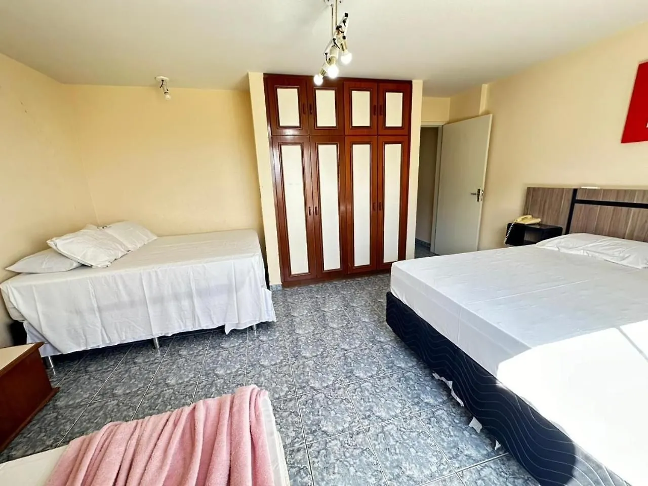 Condominio Imperio Romano Caldas Novas Apartment